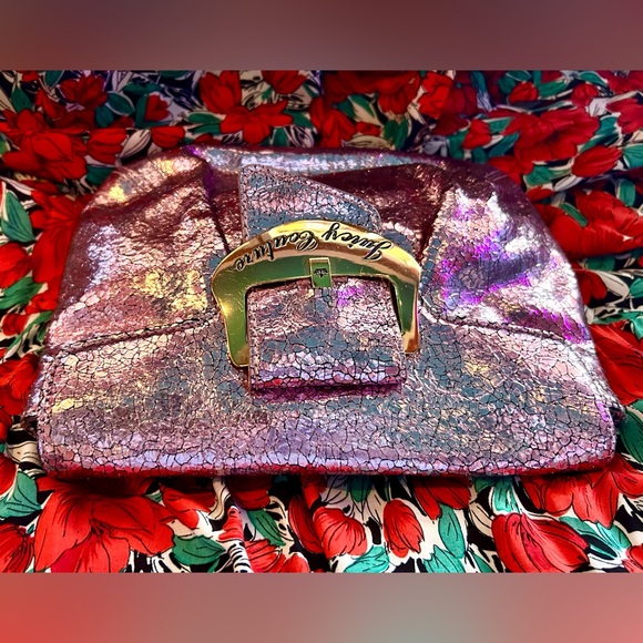 VTG Y2K Juicy Couture Crushed Metallic Pink Slouchy Flap Clutch w/ Gold Buckle - Picture 5 of 12